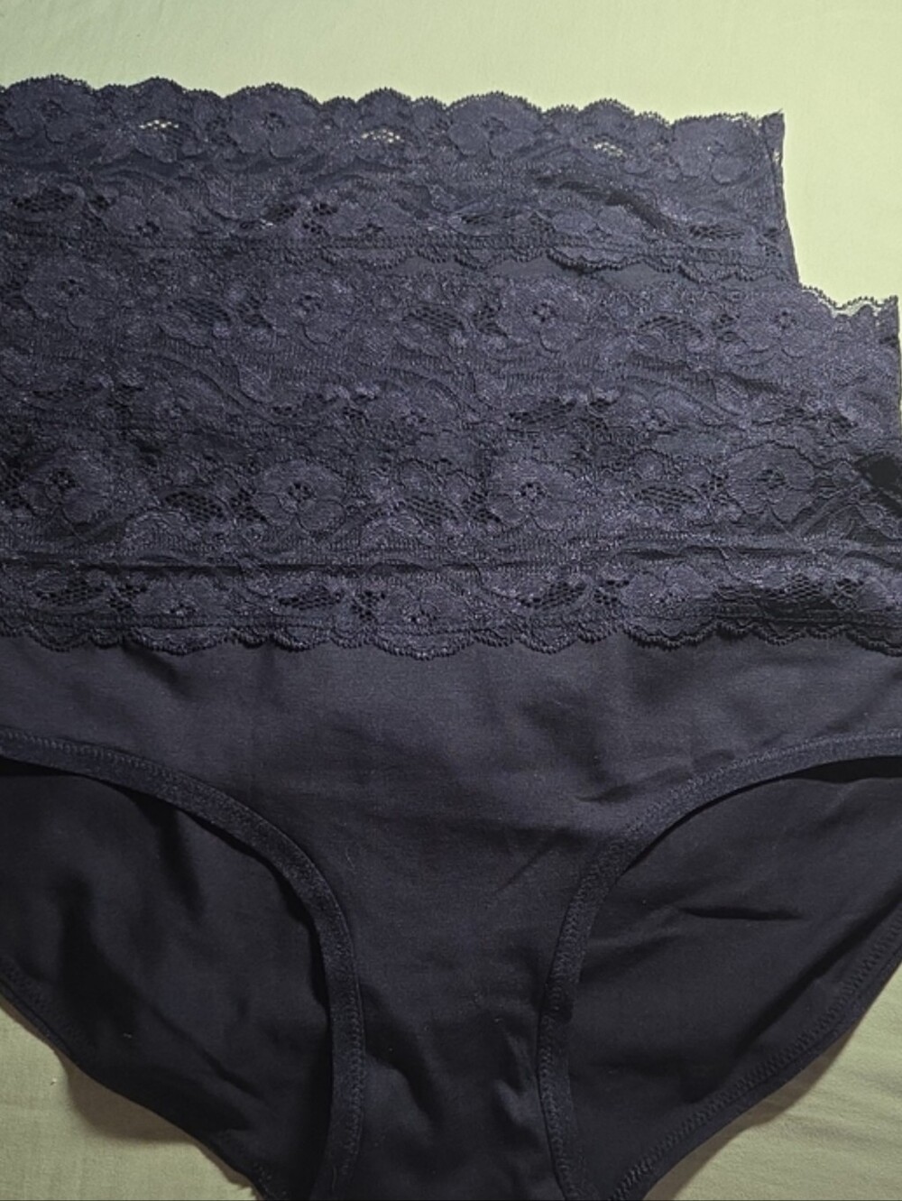 NWOT- Pact Organic- Lace-Trim High-Waist Bikini (3pck)